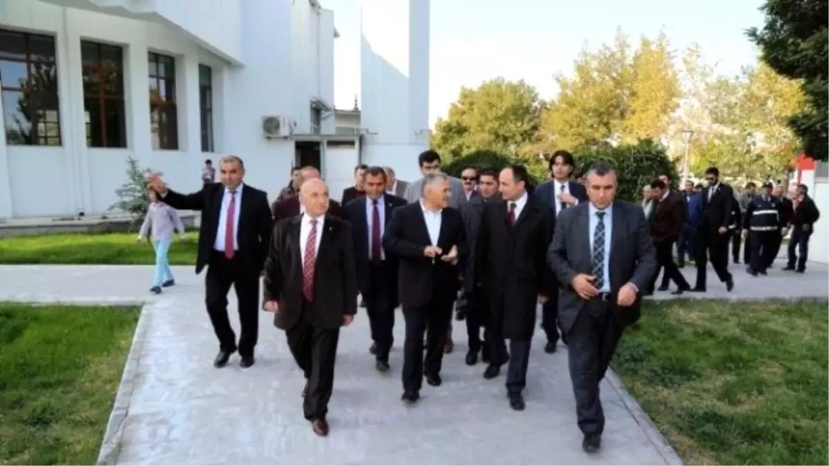 Başkan Büyükkılıç ve Ekibi Osman Kavuncu Mahallesi Halkı İle