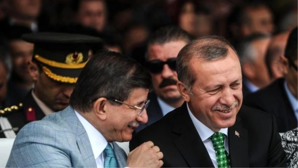 Erdoğan ve Davutoğlu\'nun Devlet Memurları Kanunu Değiştirme Planı