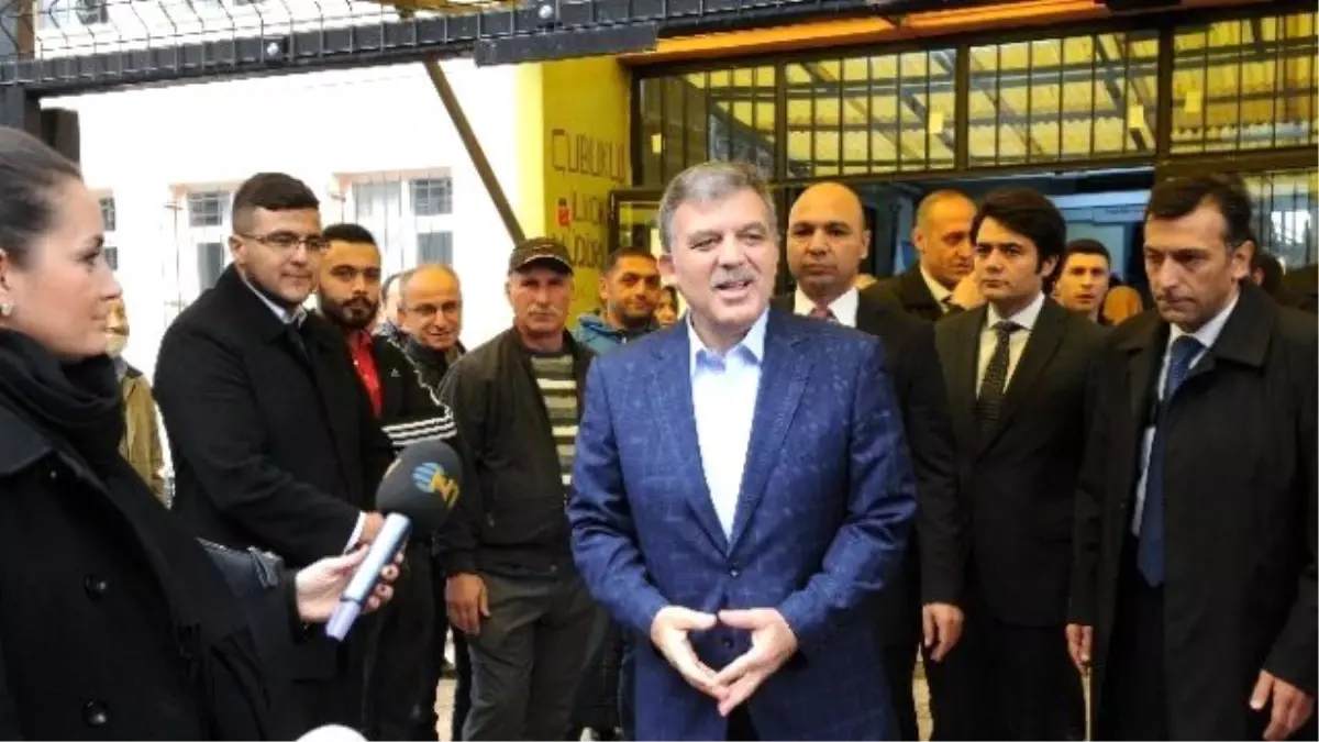 Oy Kullanan Abdullah Gül\'e \'Koalisyon\' Sorusu