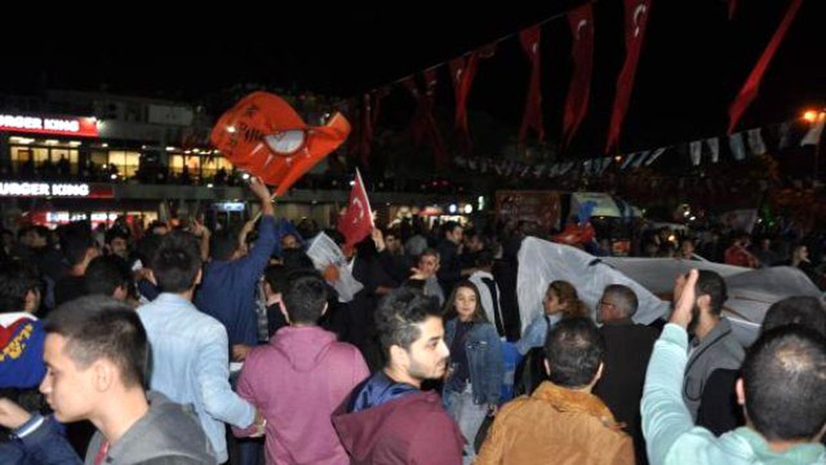AK Parti\'den Aydın Kutlaması
