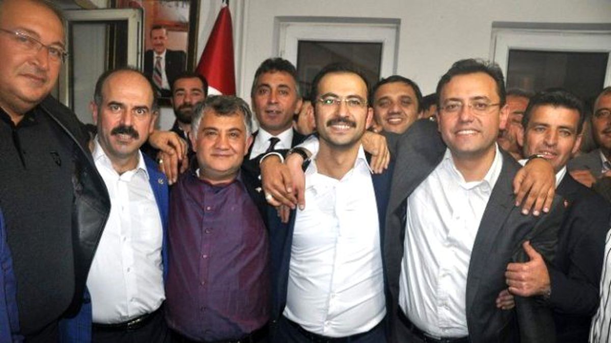 AK Parti Nevşehir\'de Zaferi Kutluyor