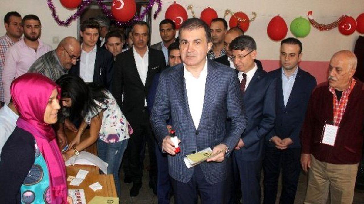 AK Parti Sözcüsü Çelik: "Sandıktaki Baskıya Karşı Hep Birlikte Direnmeliyiz"