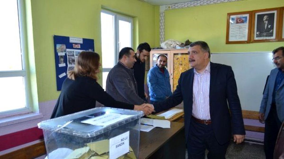 Başkan Gürkan, Oyunu Kullandı