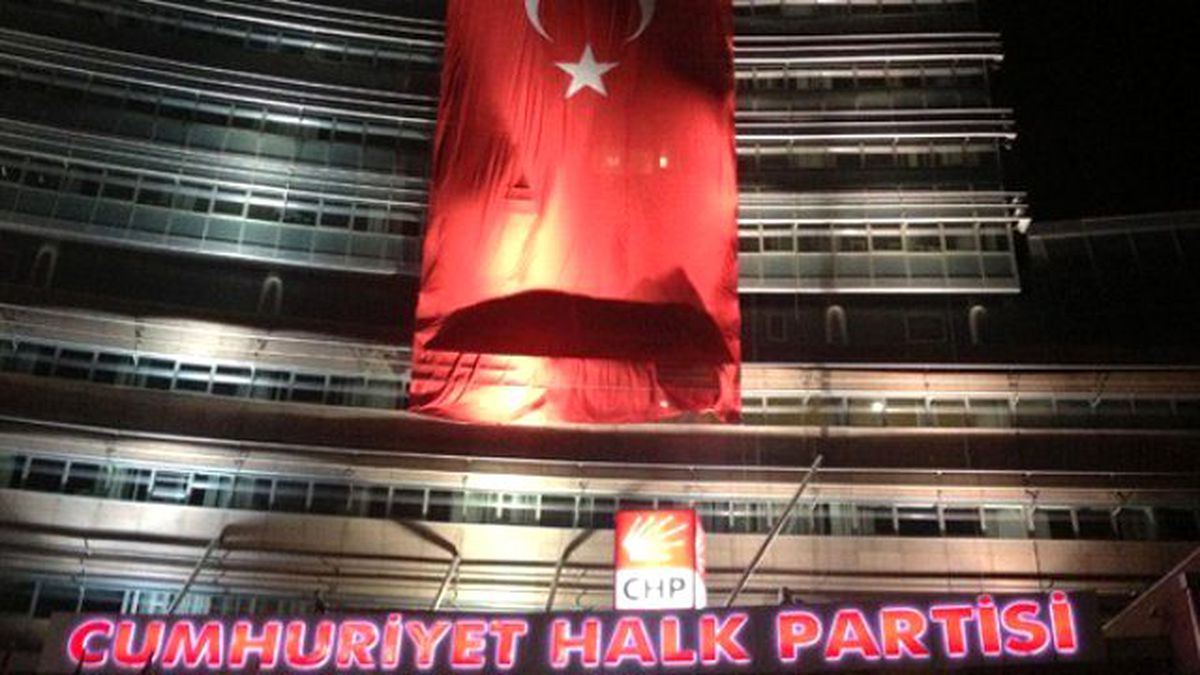 CHP'den Seçim Sonuçlarına İlk Yorum: Sorumlu MHP
