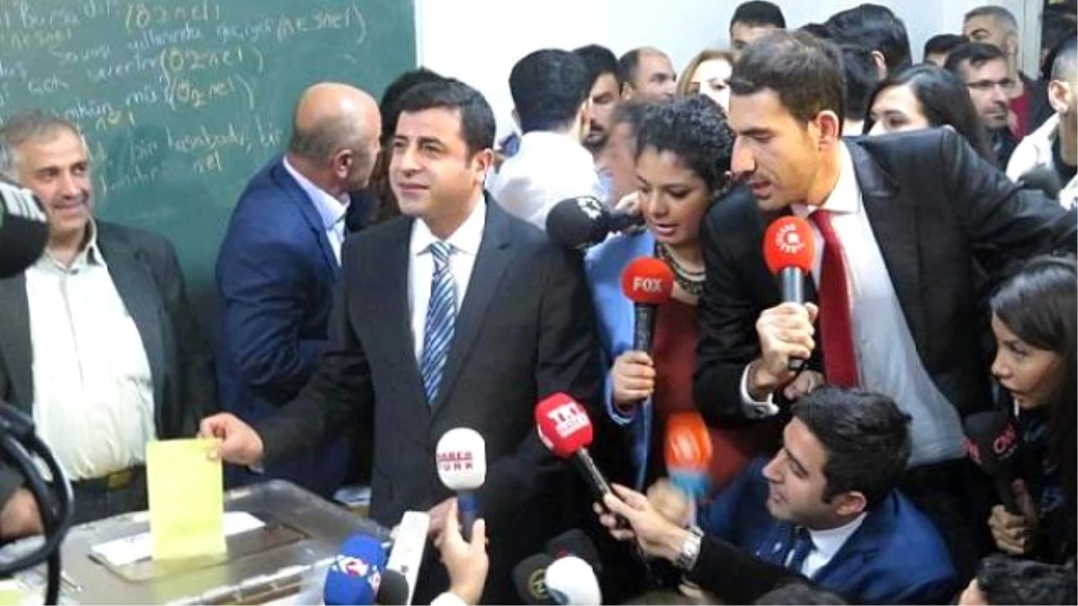 Demirtaş Casts His Vote, Stresses Desire For Comfort And Peace