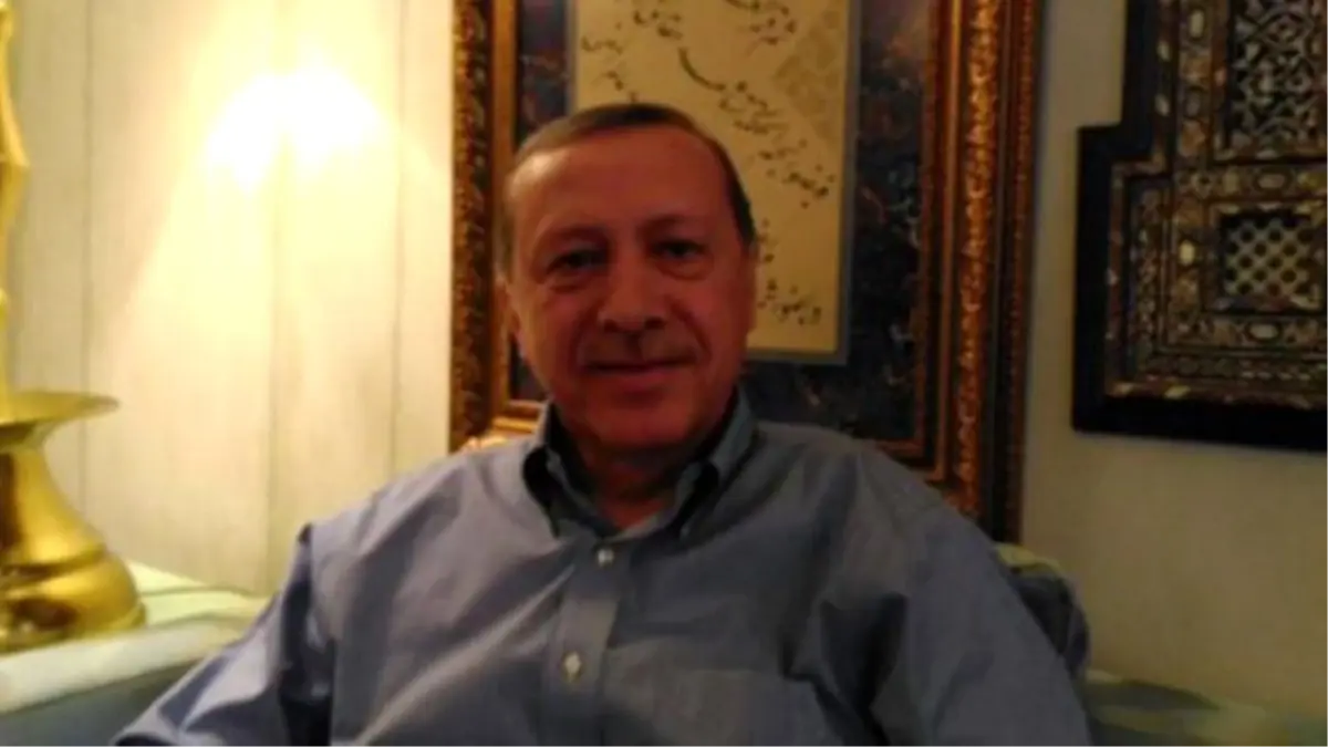 Erdoğan'ın Anonsçusu Paylaştı: An İtibariyle Reisicumhurumuz