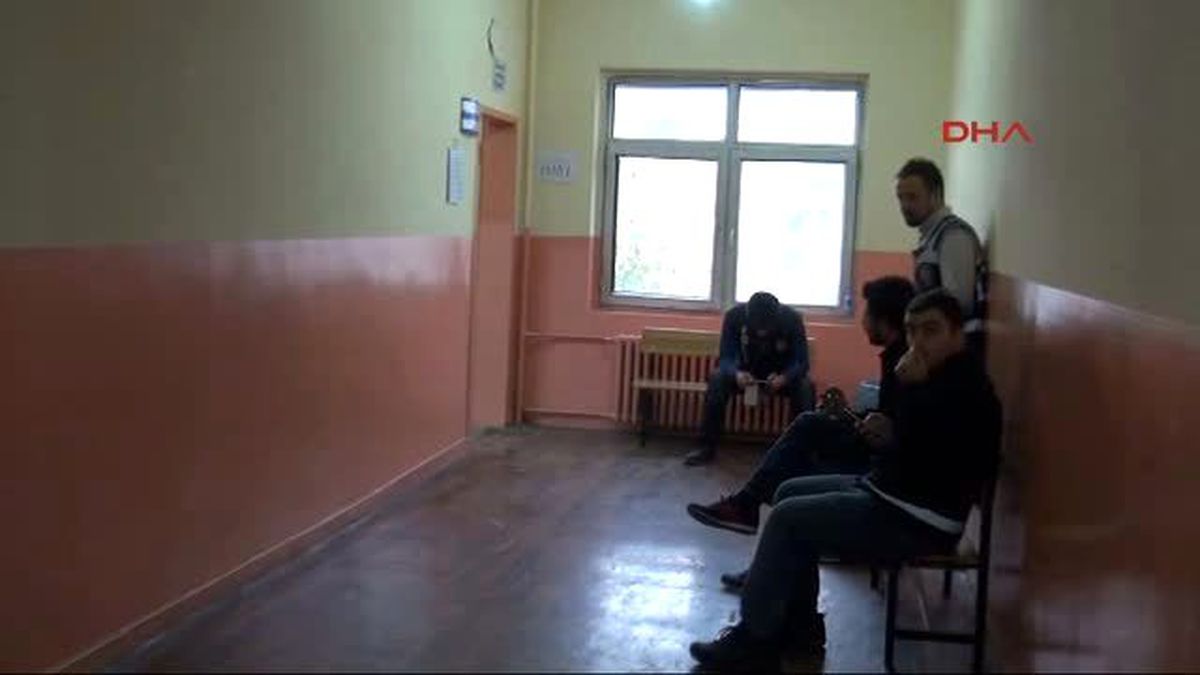 Hakkari- Seçmen Sandık Başında; Oy Verme İşlemi Başladı