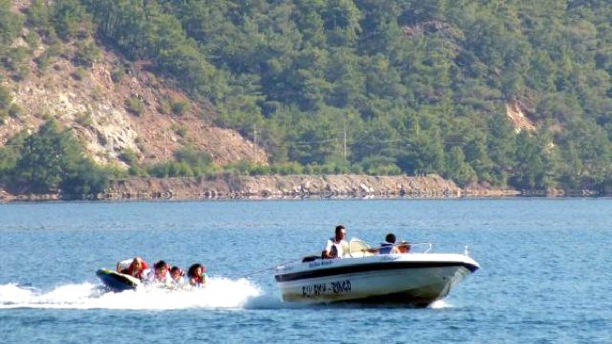 Marmaris\'te Oy Sonrası Sahil Keyfi
