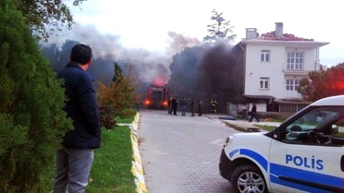 Tadilat Yapılan Banka Şubesinde Yangın Çıktı