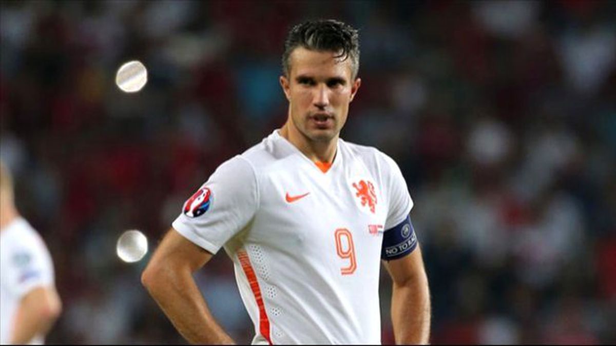 Van Persie, Artık Milli Takıma Çağırılmayacak