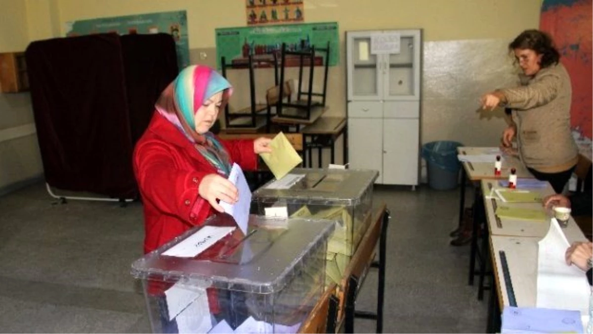 Zonguldak\'ta Bir Mahallede Seçmenler İki Kez Oy Kullandı