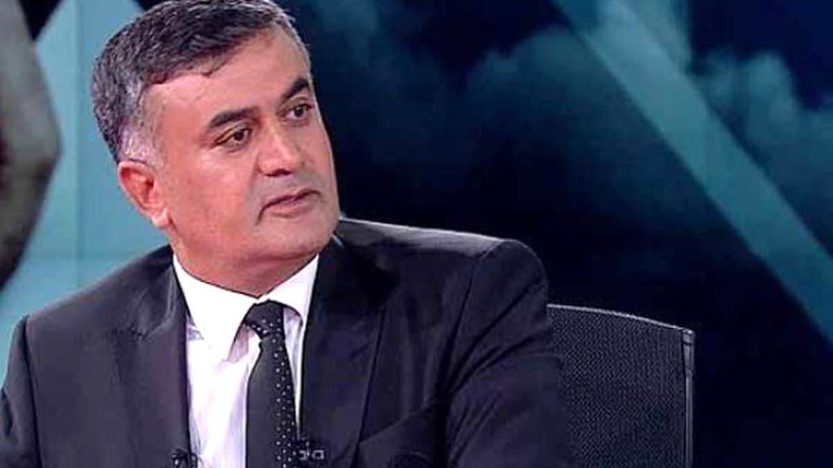 Adil Gür: 5'inci Parti Muhalefetin Göbeğinden Çıkacak