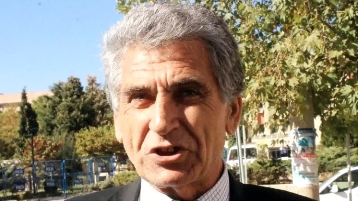 Boş Alana Seslenen Milletvekili Adayı, Aldığı 102 Oya İtiraz Etti