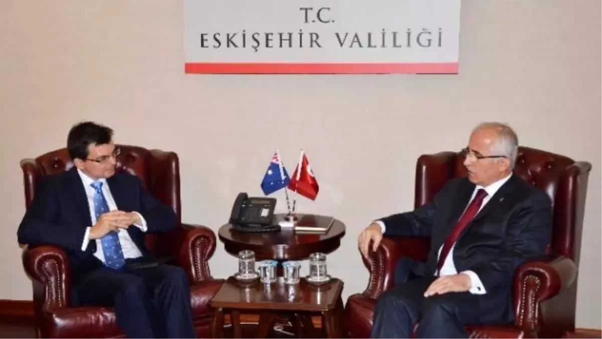 Büyükelçi Larsen: "Son Seçimler de Bizi İlgilendirdi, Büyük Bir Merakla İzledik"