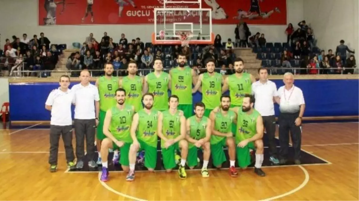 Düzce Belediyespor\'dan Basketbolda İyi Başlangıç