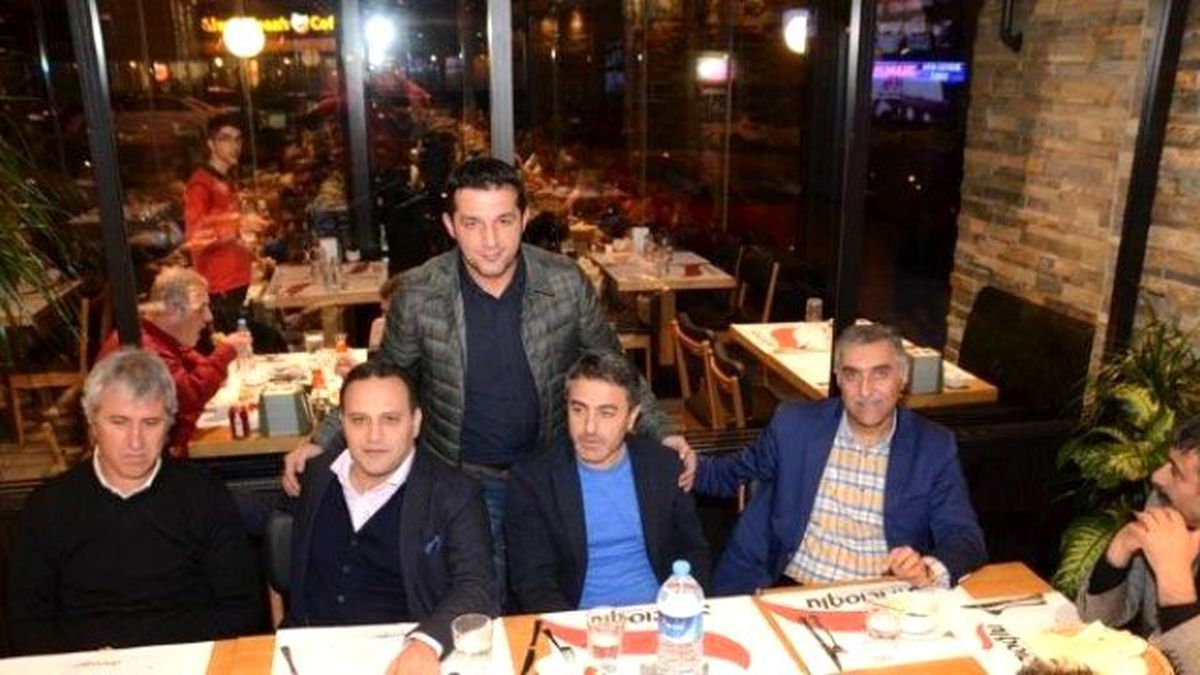 İş Adamı Arıcıoğlu\'ndan Bb Erzurumspor\'a Moral Yemeği
