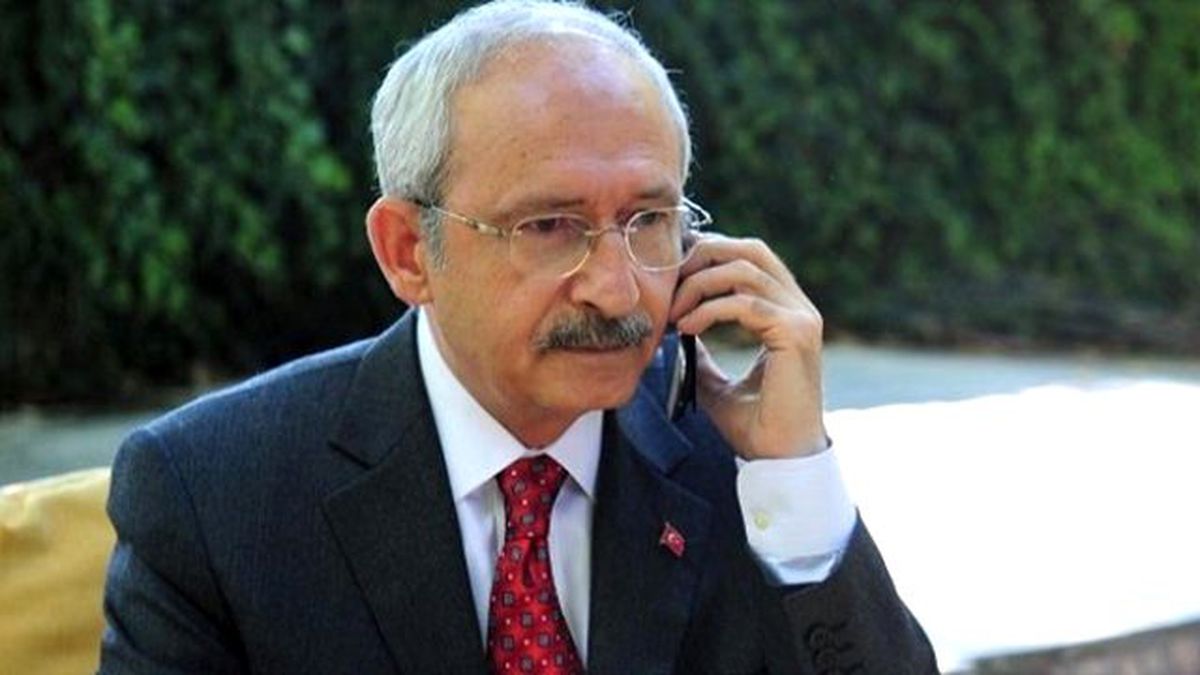 Kılıçdaroğlu'ndan Davutoğlu'na Tebrik Telefonu