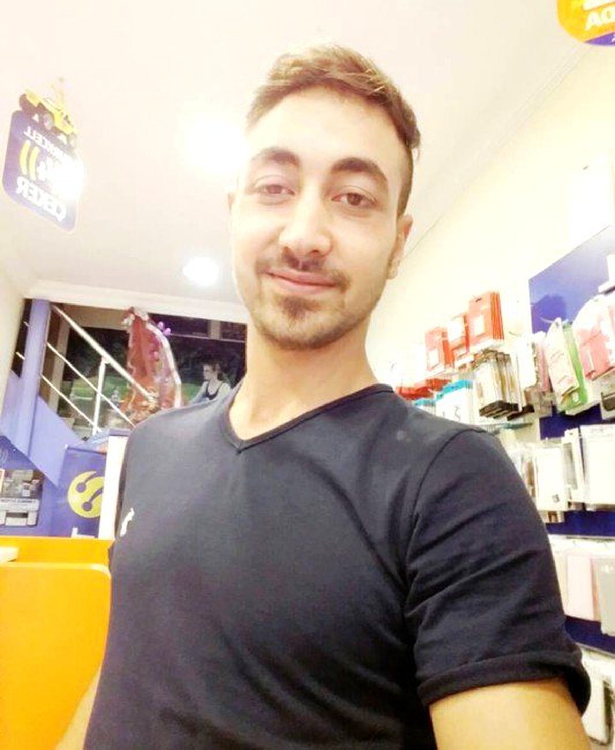 Motosikletle Otomobil Çarpıştı : 1 Ölü, 3 Yaralı