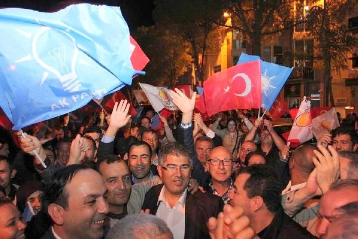 Muğla\'da AK Parti\'nin Oylarını MHP Yükseltti