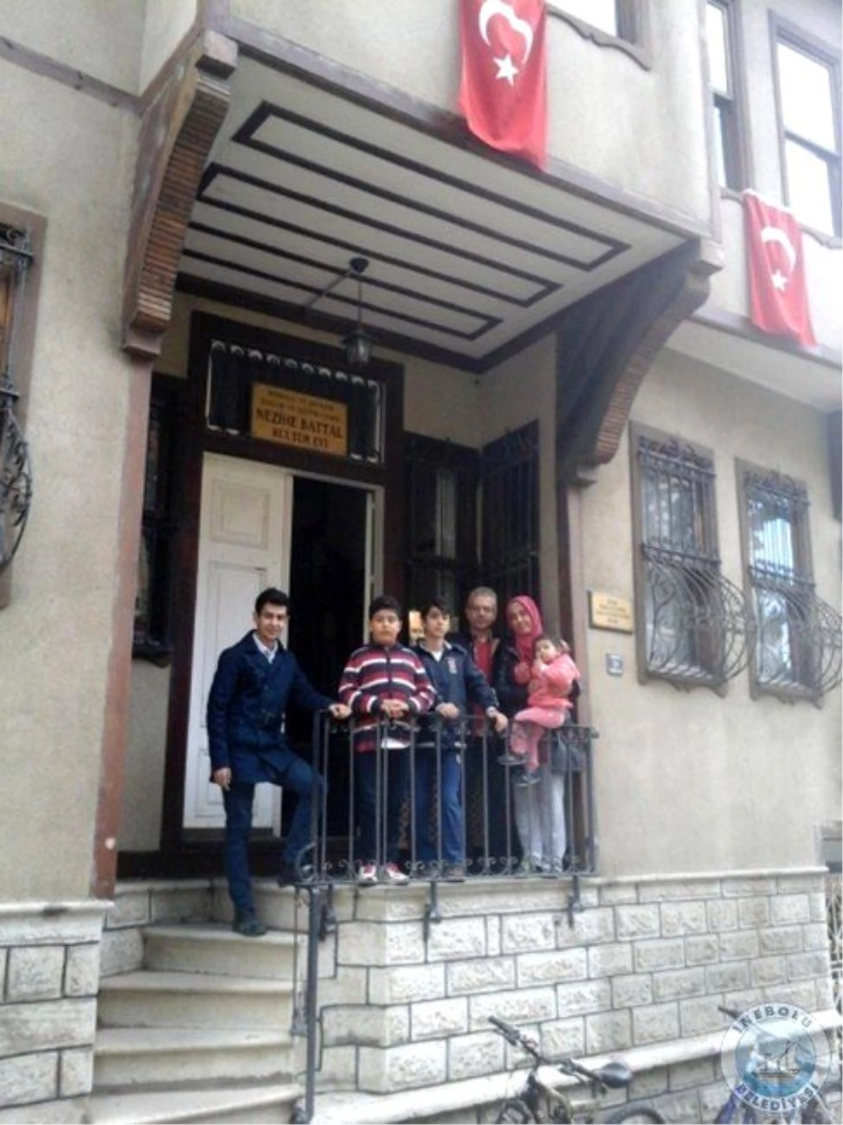 Nezihe Battal Kültür Evi Ziyaretçilerini Ağırlıyor