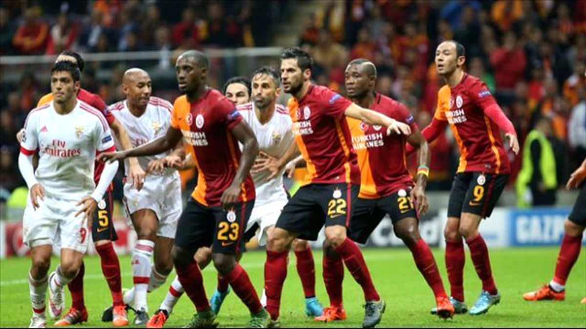 Benfica 2 Galatasaray 1 maç özeti (GS Devler ligi özet) 3 Kasım