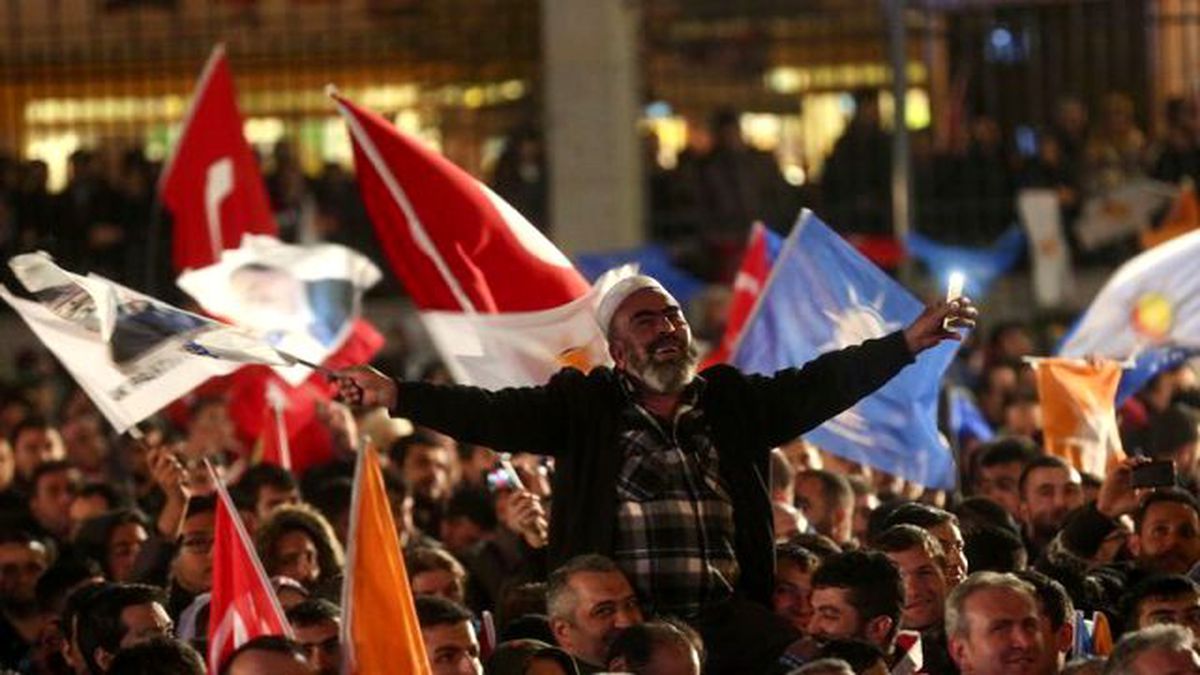 AK Parti'nin Oyunu 9 Puan Yükselten 10 Neden