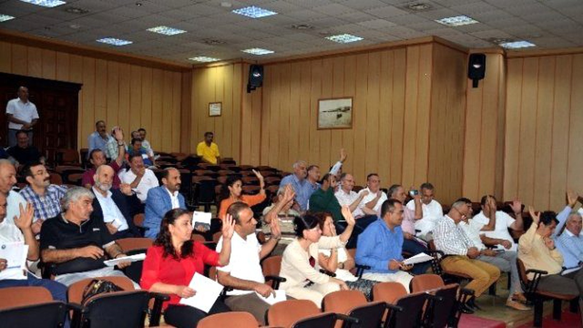 Akdeniz Belediye Meclisi Toplandı