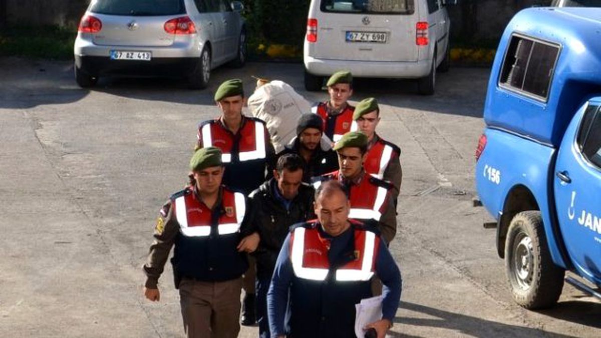Alaplı\'da 13 Kilo Esrar Ele Geçirildi