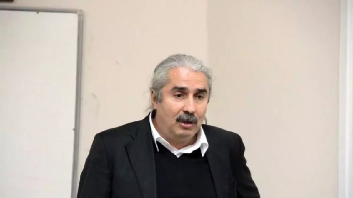 Ali Ural "Yazarlık Doğuştan Gelmez Sonradan Kazanılır"