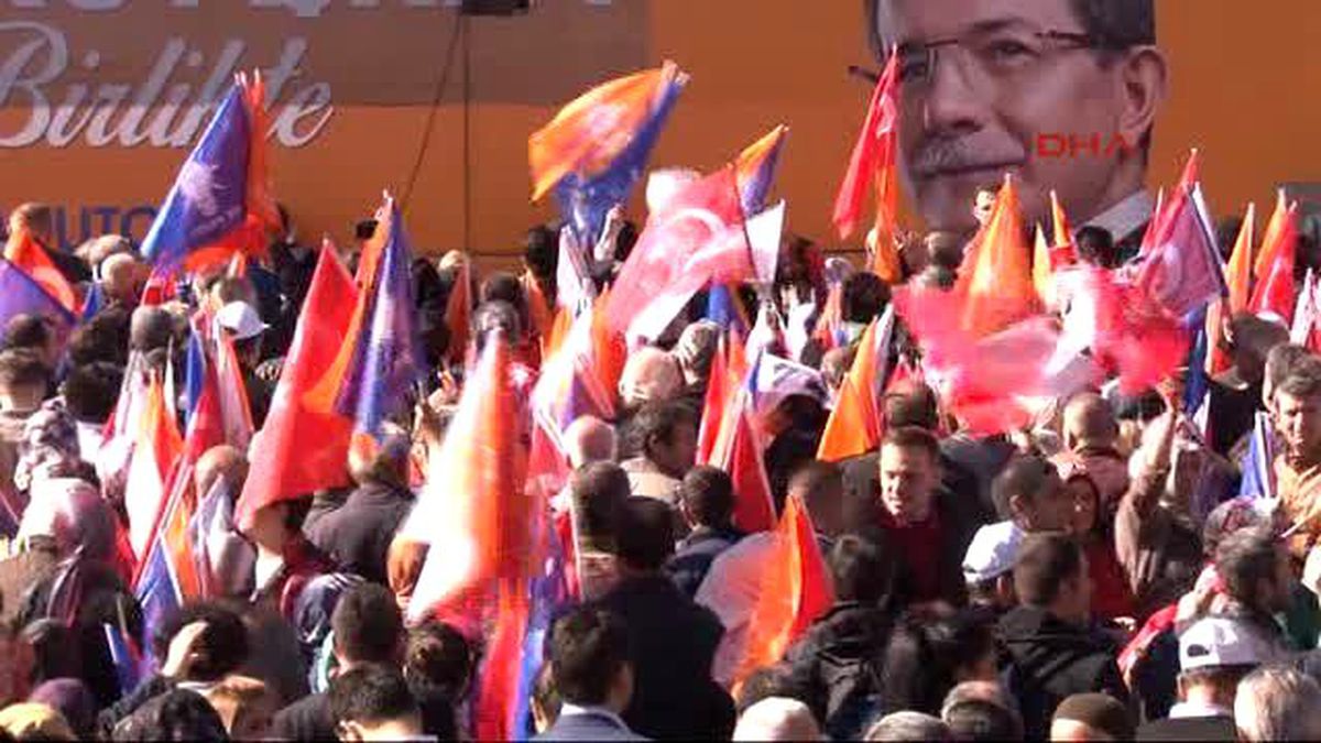 Başbakan Davutoğlu İstanbul\'da.. Bu Seçimin Galibi 78 Milyon Vatandaşımızdır