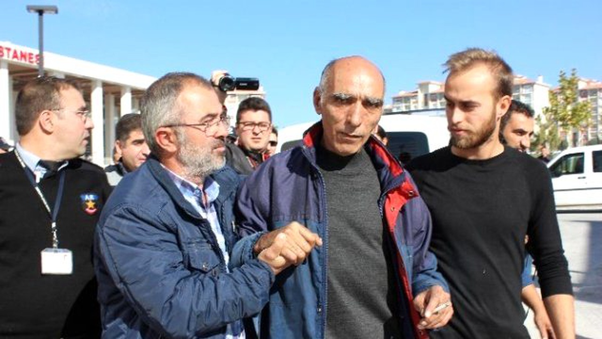 Başhekim \'İkna Etti\', Vatandaş \'Film\' Gibi İzledi