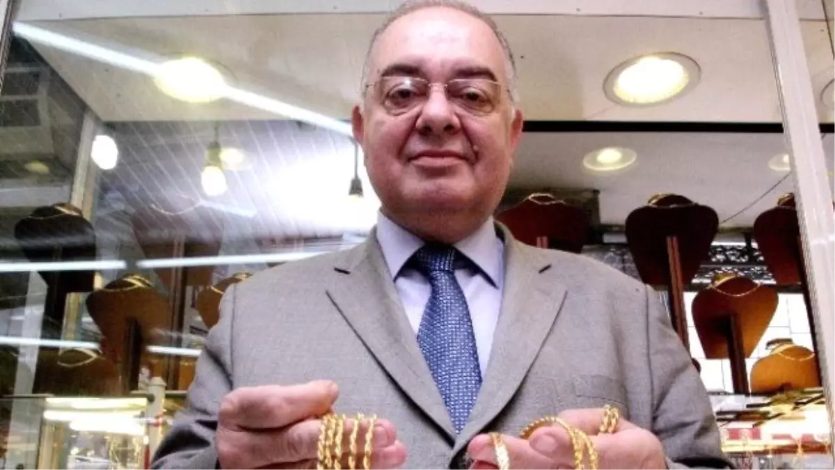 Başman: "Altının Gramı 100 Liraya Kadar Düşebilir"