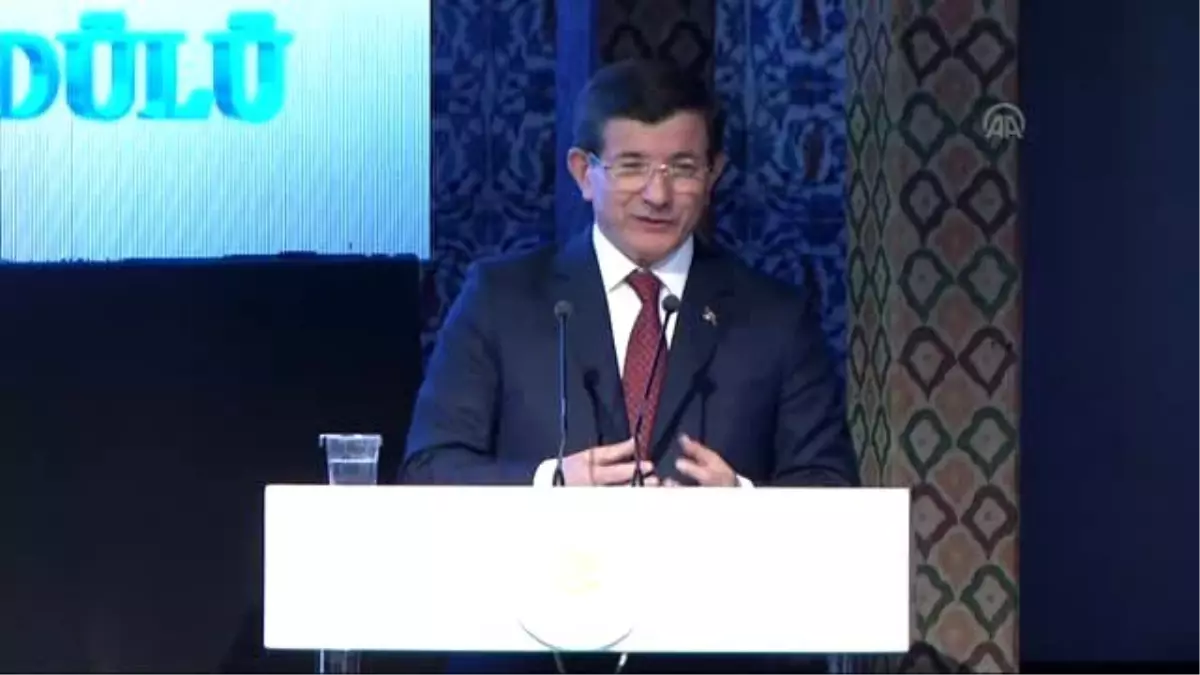 Davutoğlu: "Bu Güzel Geleneğin Uzun Yıllar Boyu Devam Etmesini Temenni Ediyorum."