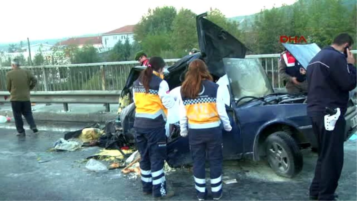 Edirne -Tır\'ın Çarptığı Lpg\'li Otomobil Alev Aldı: 2 Ölü