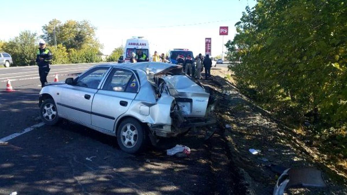 Elazığ'da Trafik Kazası: 1 Polis Hayatını Kaybetti