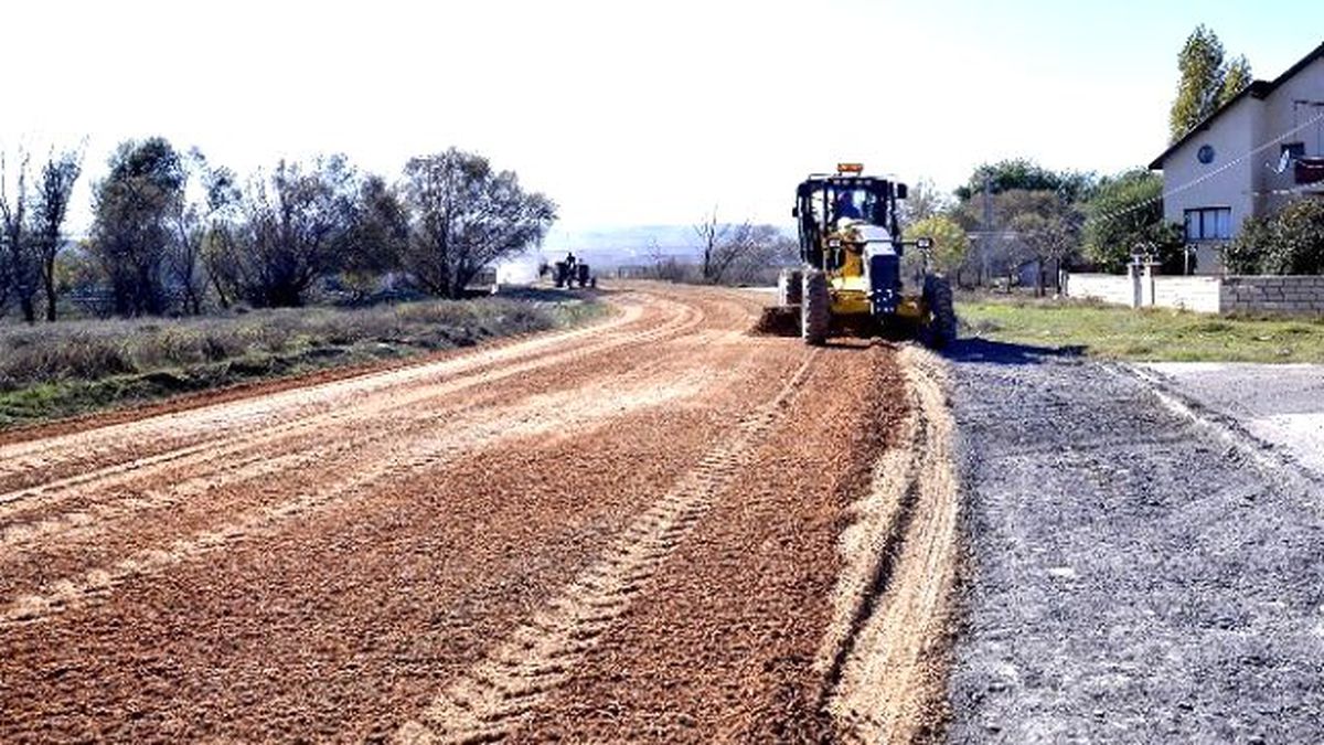 Fen İşleri Kırsalda da Çalışıyor