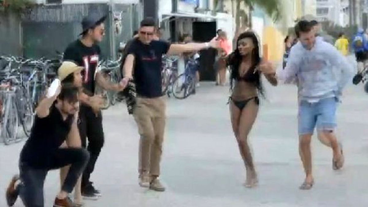 Hayrettin Amerikalılara Halay Çektirdi