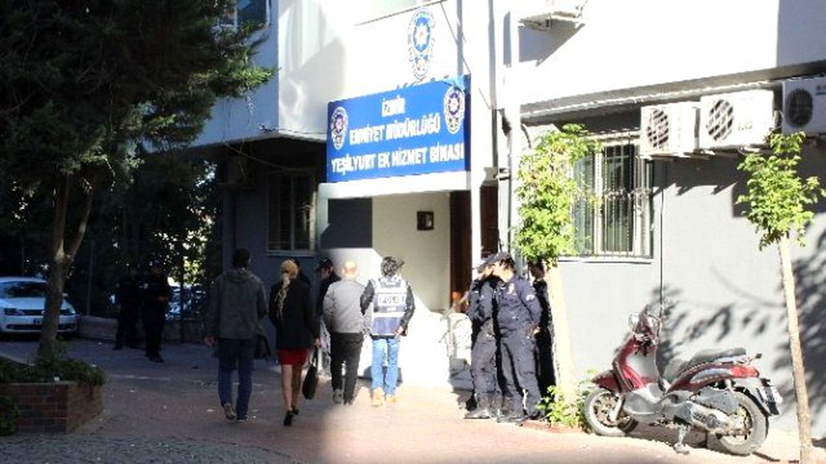 İzmir\'de \'Paralel Yapı\' Operasyonu