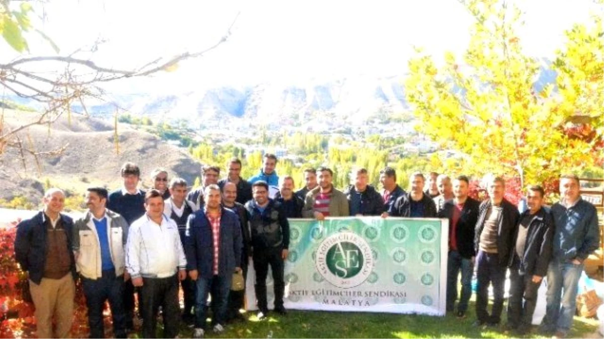 Malatya Aktif Eğitim-sen Üyeleri Doğa Yürüyüşü Yaptı