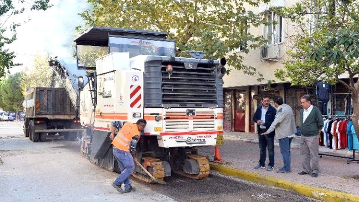Muratpaşa Belediyesi Yıldız\'ı Yeniliyor