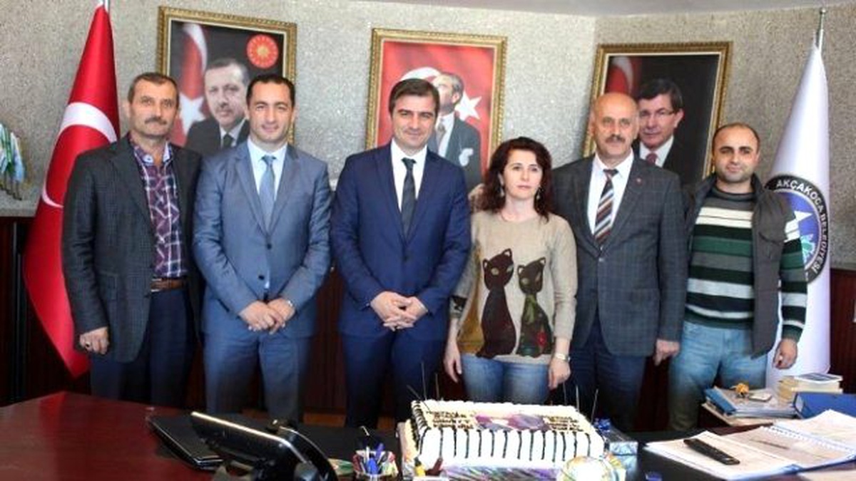 Akçakoca Belediye Başkanı Yemenici, Yeni Yaşını Kutladı