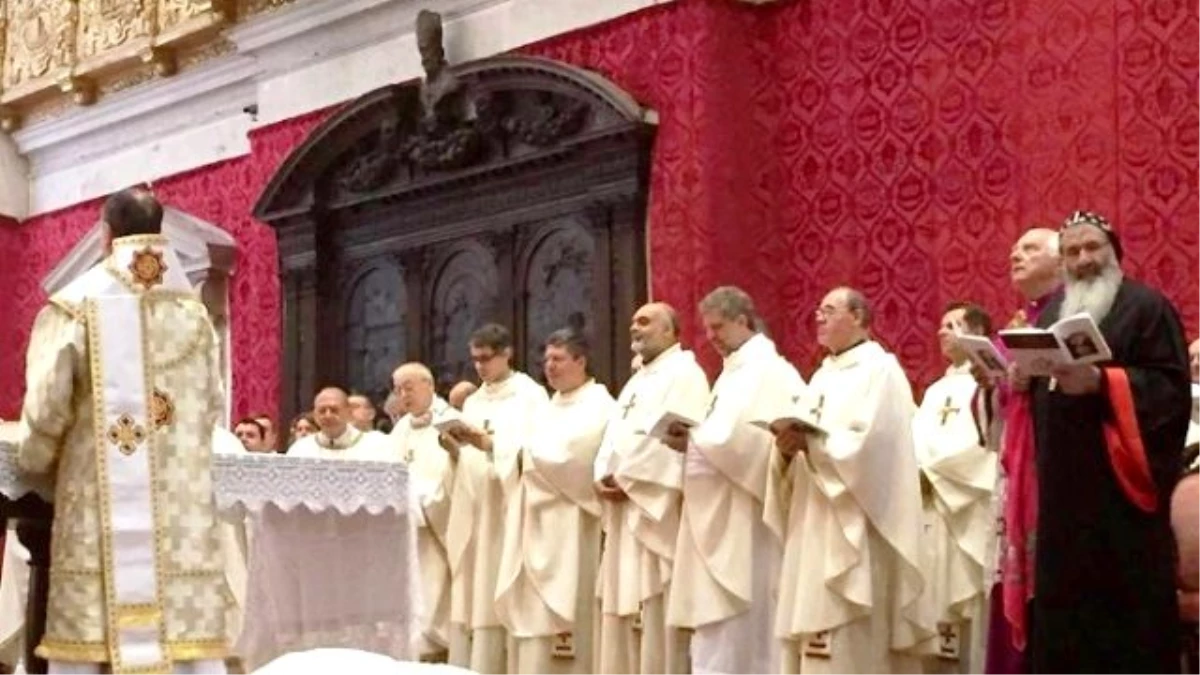Anadolu Episkoposu İçin İtalya\'da Tören