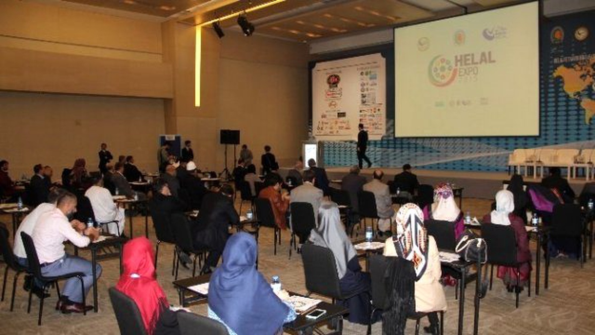 Büyüközer Helal ve Tayyip Ürünler Fuarını Değerlendirdi