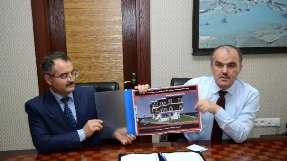 Cumhuriyet Mahallesi\'ne Aile Sağlığı Merkezi İçin İmzalar Atıldı