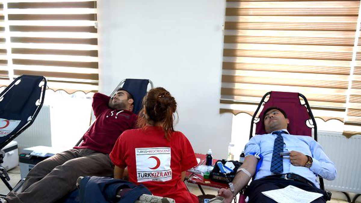 Her Kan Bağışı İçin Fidan Dikiliyor