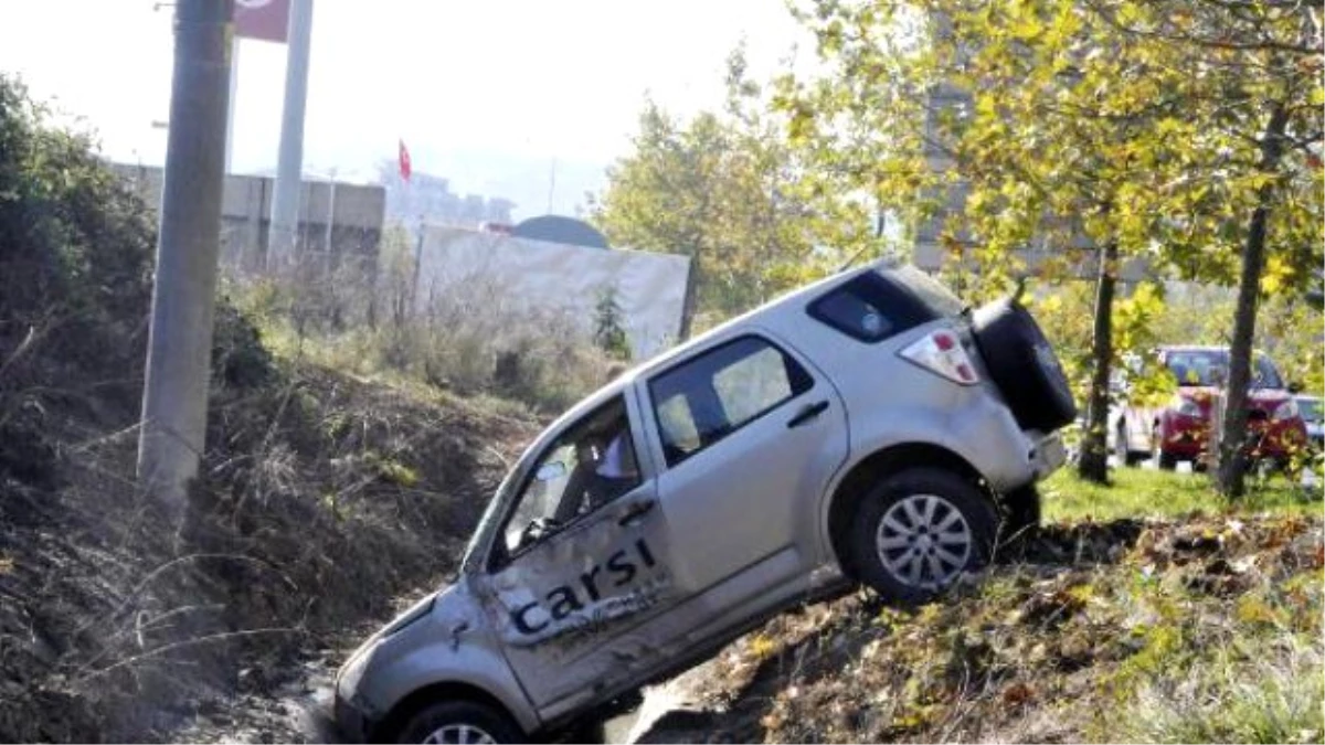 Kandıra Yolunda Zincirleme Kaza: 3 Yaralı