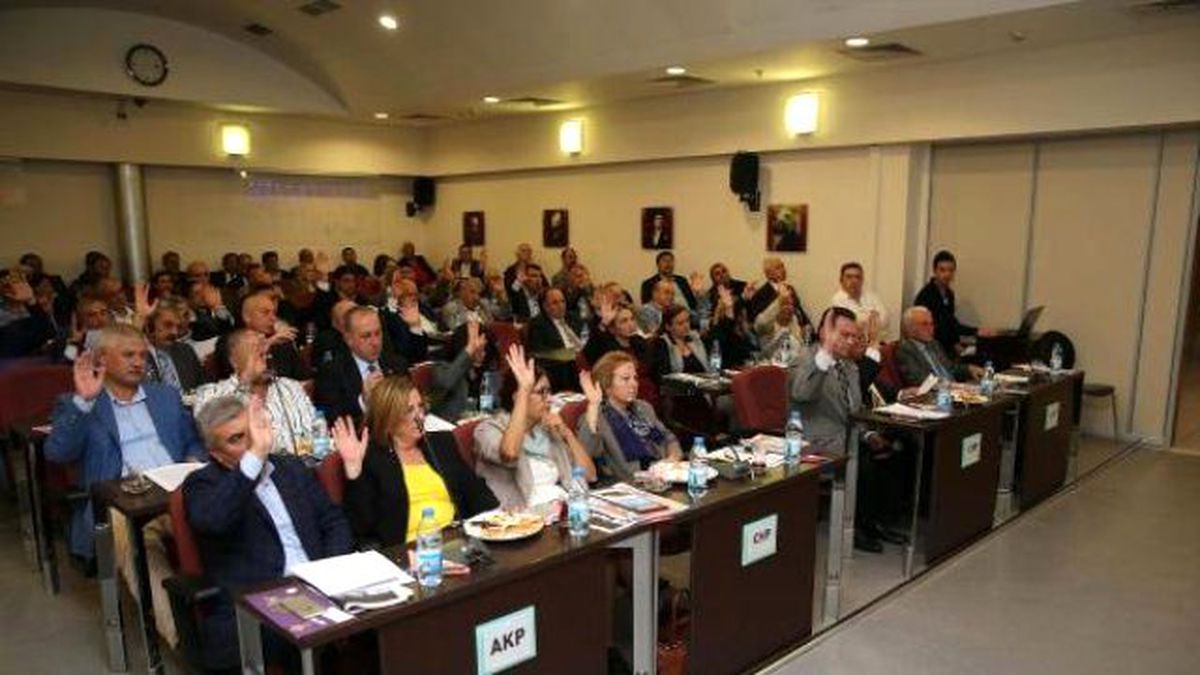 Karşıyakalı Dünya Şampiyonu Ödüllendirildi
