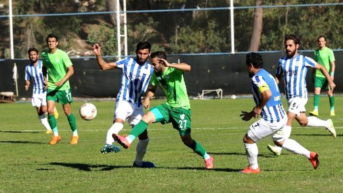 Manisa Büyükşehir, Kemerspor\'a Mağlup Oldu