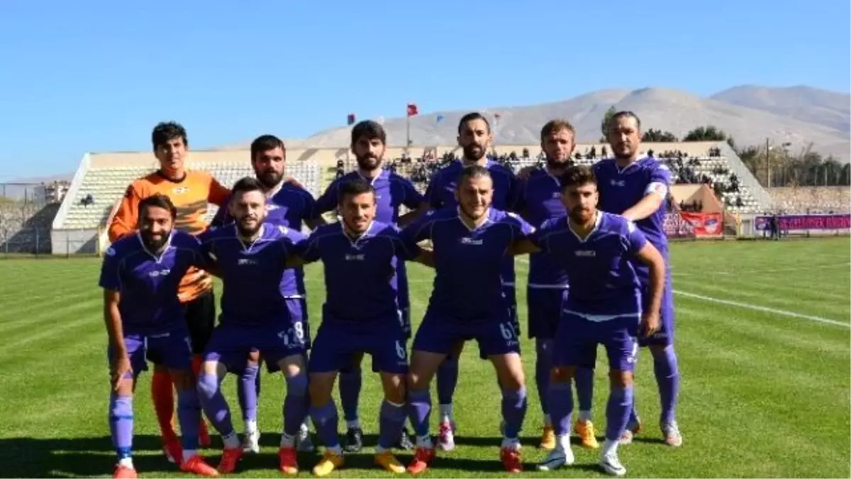 Niğde Belediyespor Evinde Farklı Kazandı