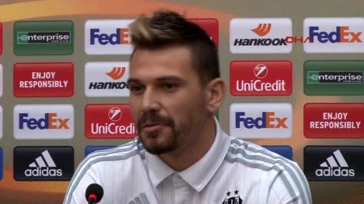 Şenol Güneş"Gökhan ve Quaresma Becerilerini Doğru Kullanmayınca Takıma Zarar Verebiliyor"